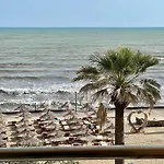 Beachfront Sea View Cozy Apartment 402